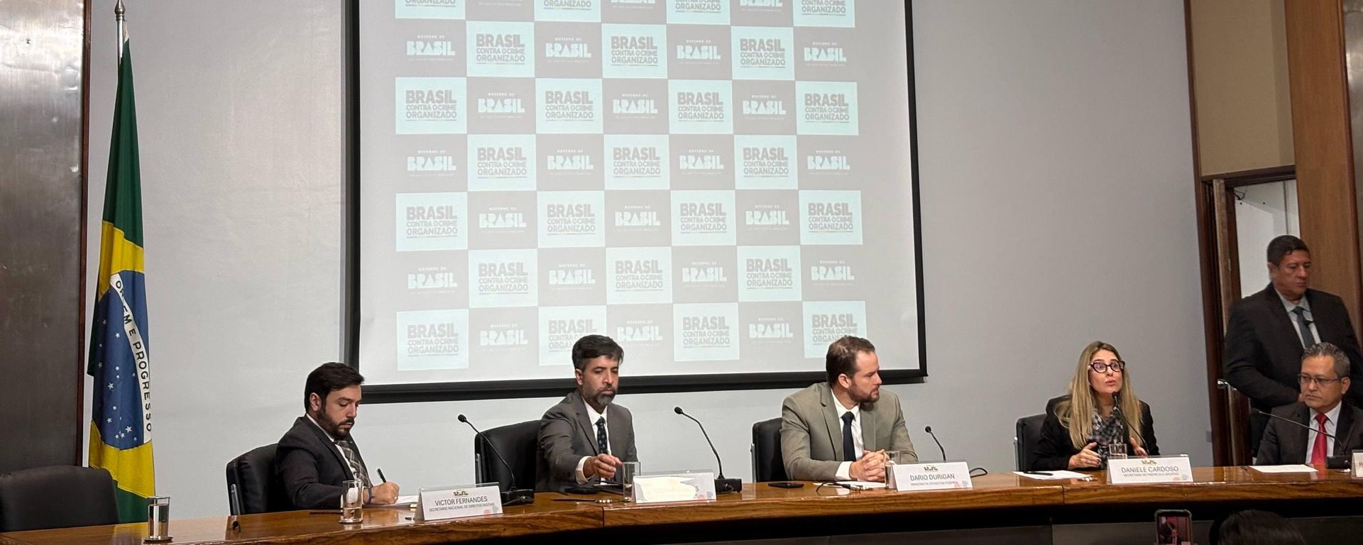 Coletiva na sede do Ministério da Fazenda sobre novo conjunto de medidas para ampliar o combate às bets ilegais. Brasília (DF), 19 de junho de 2026 - Sputnik Brasil, 1920, 19.06.2026