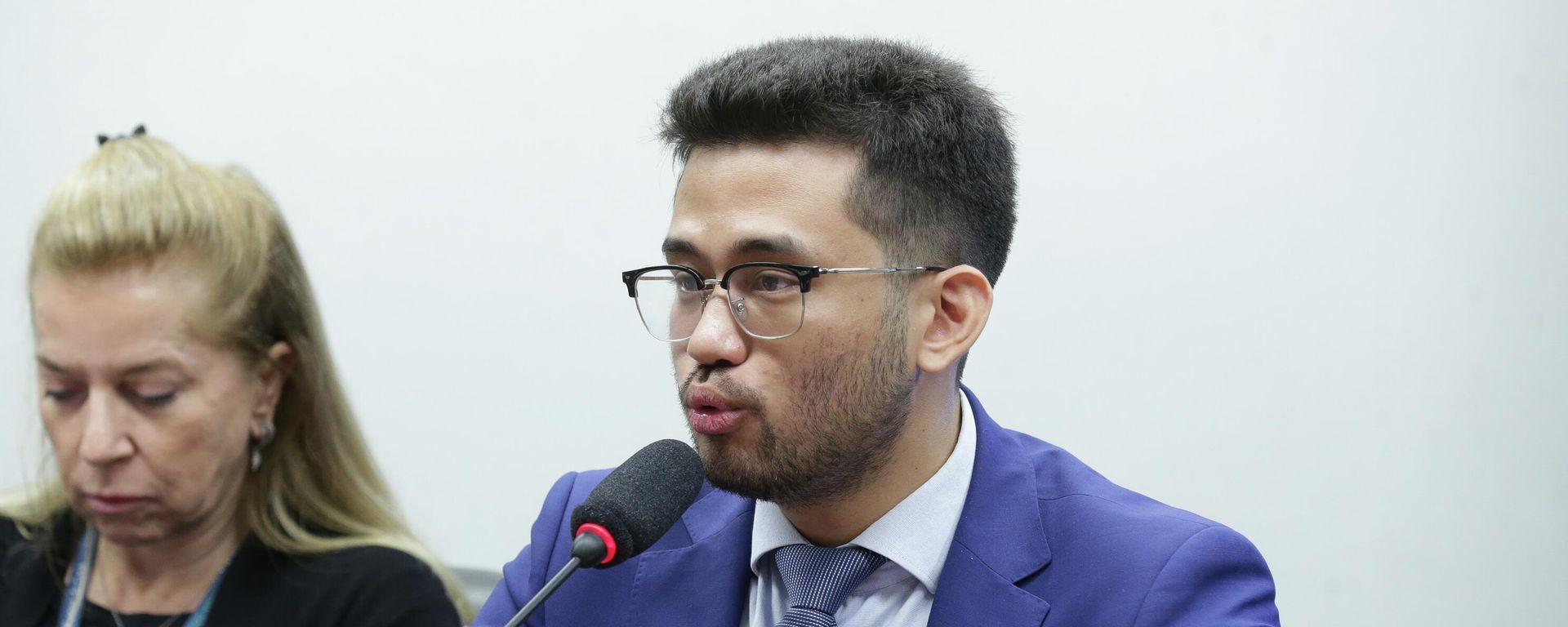 Deputado Kim Kataguiri (MBL-SP) no Conselho de Ética e Decoro Parlamentar da Câmara durante reunião para ouvir testemunhas no processo referente à representação contra o deputado Glauber Braga (PSOL-RJ). - Sputnik Brasil, 1920, 20.06.2026