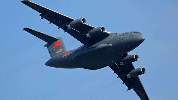 O primeiro avião de transporte militar pesado chinês Y-20. - Sputnik Brasil