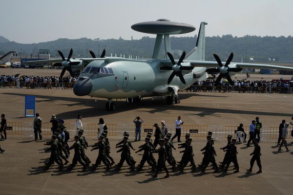 A aeronave chinesa de detecção e controle por radar de longo alcance KJ-500A AWACS. - Sputnik Brasil