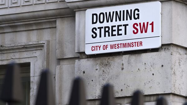 10 Downing Street é a residência oficial e o escritório do primeiro-ministro do Reino Unido - Sputnik Brasil