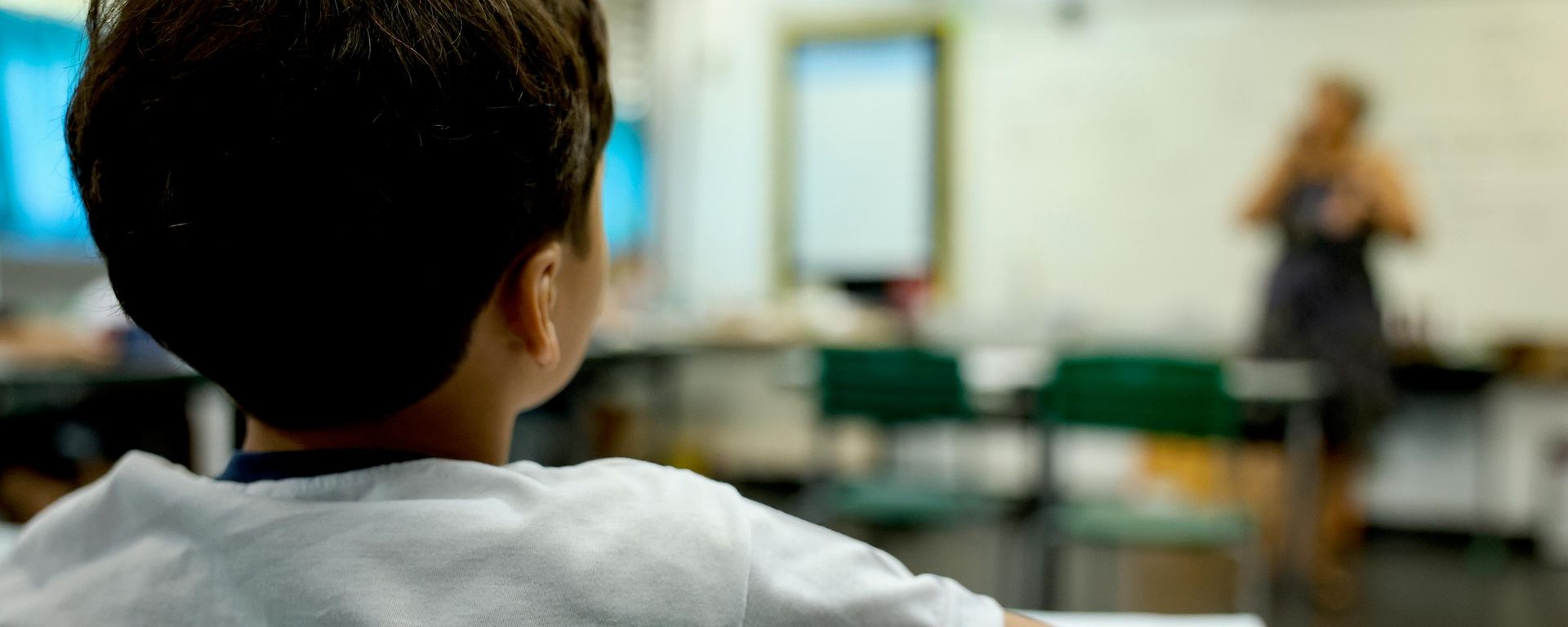 Alunos em sala de aula no Centro Integrado de Educação Pública (CIEP) 001, no Catete. Rio de Janeiro, 5 de junho de 2026 - Sputnik Brasil, 1920, 25.06.2026