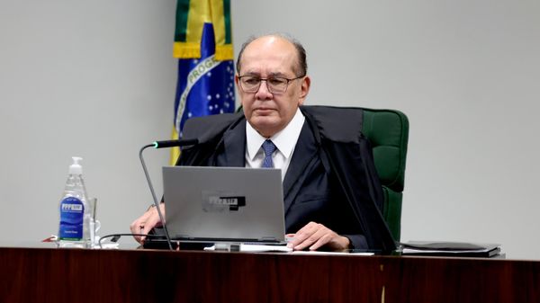 O ministro do Supremo Tribunal Federal (STF) Gilmar Mendes durante sessão plenária da Corte, em 12 de maio de 2026 - Sputnik Brasil