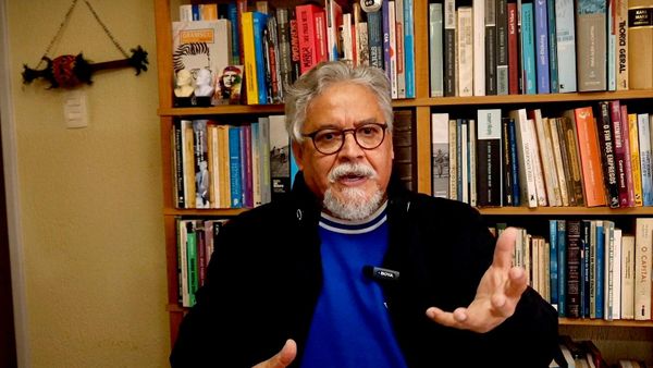 Partido Comunista Brasileiro (PCB) lançou a pré-candidatura do economista e professor universitário Edmilson Costa à Presidência da República para as eleições de 2026 - Sputnik Brasil