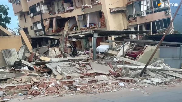Veja destruições na cidade de La Guaira, na Venezuela, captadas pelo correspondente da Sputnik - Sputnik Brasil