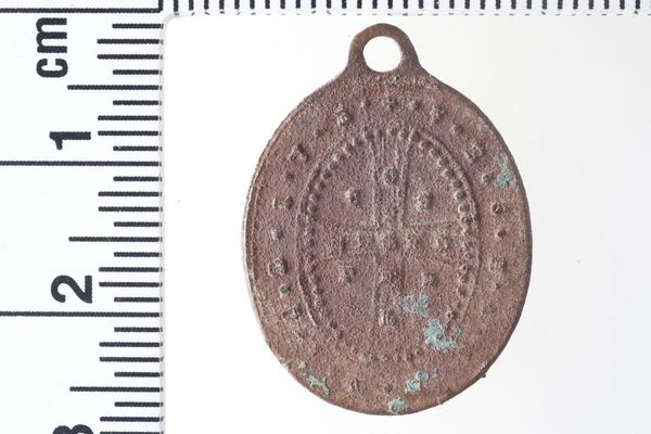 Medalhão religioso - Sputnik Brasil