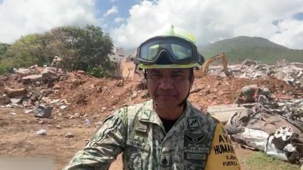 O Brigadeiro-General Alejandro Gómez Vargas, comandante do grupo Yumare, do Exército mexicano. - Sputnik Brasil