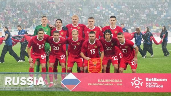 Jogadores da seleção russa de futebol no posicionamento antes da partida amistosa Rússia – Trinidad e Tobago em Kaliningrado. - Sputnik Brasil