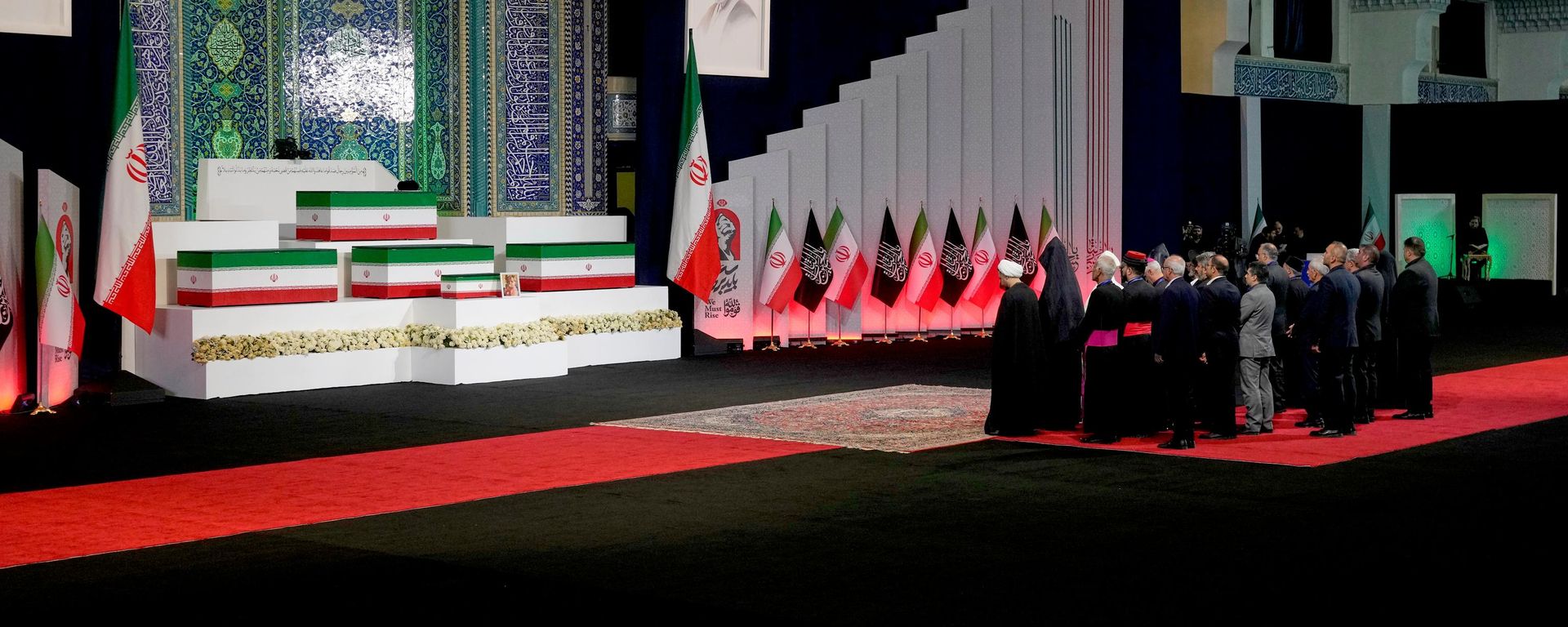 Cerimônia de despedida com o corpo do aiatolá Ali Khamenei no Irã com participação de enviados  - Sputnik Brasil, 1920, 03.07.2026