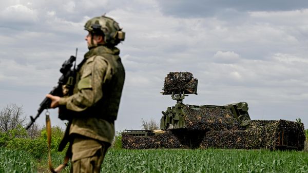 Complexo de mísseis antiaéreos Tor-M2 no setor de Kupiansk da operação militar especial. - Sputnik Brasil