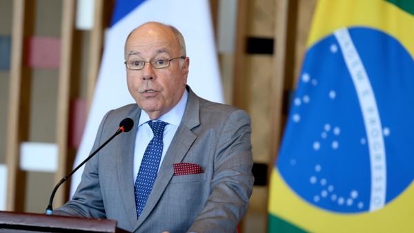 O ministro das Relações Exteriores brasileiro, Mauro Vieira, durante cerimônia de assinatura de atos e declaração à imprensa, em 1º de julho de 2026 - Sputnik Brasil