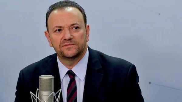 O presidente nacional do PT, Edinho da Silva, durante entrevista - Sputnik Brasil