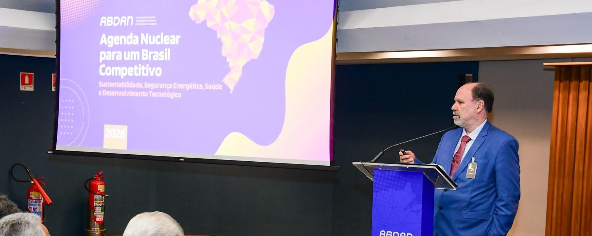 Presidente da ABDAN, Celso Cunha, discursa durante evento na Firjan, no Rio de Janeiro, em 14 de julho de 2026 - Sputnik Brasil, 1920, 14.07.2026