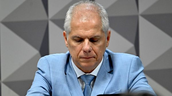 Alessandro Antonio Stefanutto, ex-presidente do Instituto Nacional do Seguro Social (INSS), participa de Comissão Parlamentar Mista de Inquérito que apura desvios fraudulentos nas aposentadorias, em 12 de outubro de 2025 - Sputnik Brasil