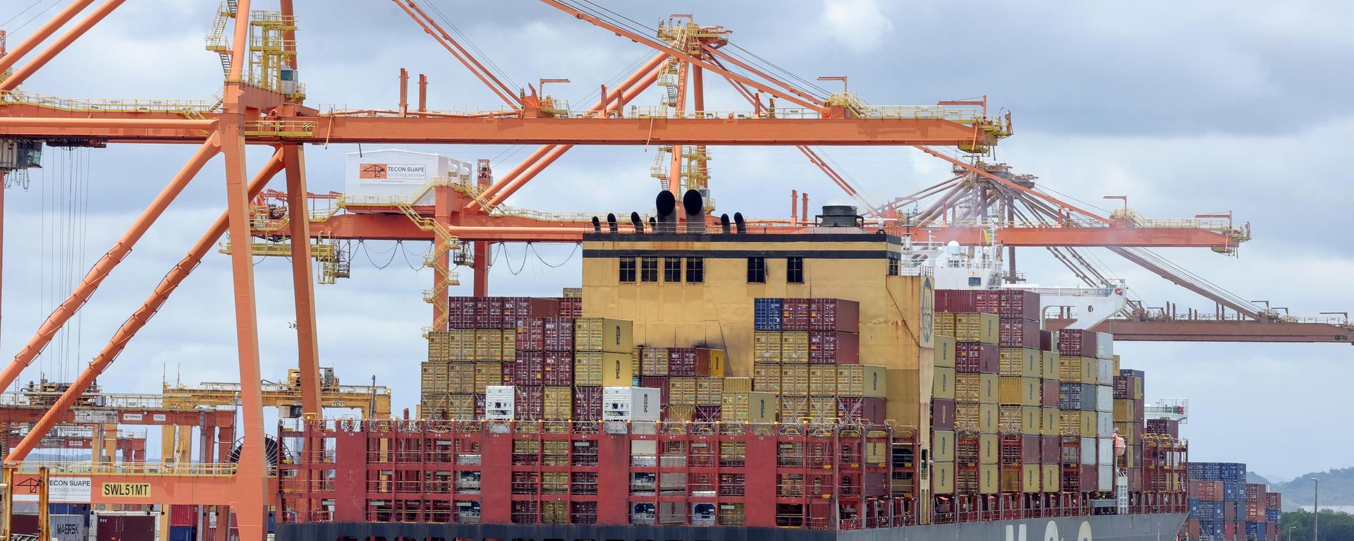 Porto de Suape, município de Ipojuca, região metropolitana do Recife, Pernambuco, 17 de outubro de 2025 Porto de Suape, município de Ipojuca, região metropolitana do Recife, Pernambuco, 17 de outubro de 2025 - Sputnik Brasil, 1920, 19.07.2026