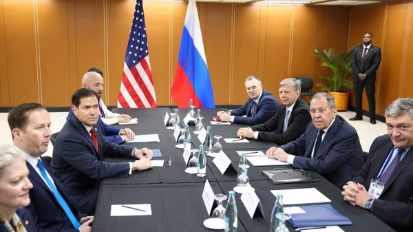 Lavrov e Rubio realizam troca detalhada de opiniões sobre ampla gama de questões no âmbito da ASEAN - Sputnik Brasil