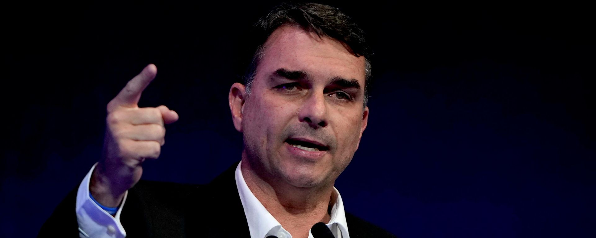 O pré-candidato à Presidência e senador Flávio Bolsonaro (PL-RJ) durante participação em evento em Brasília (DF), em 22 de junho de 2026 - Sputnik Brasil, 1920, 28.07.2026
