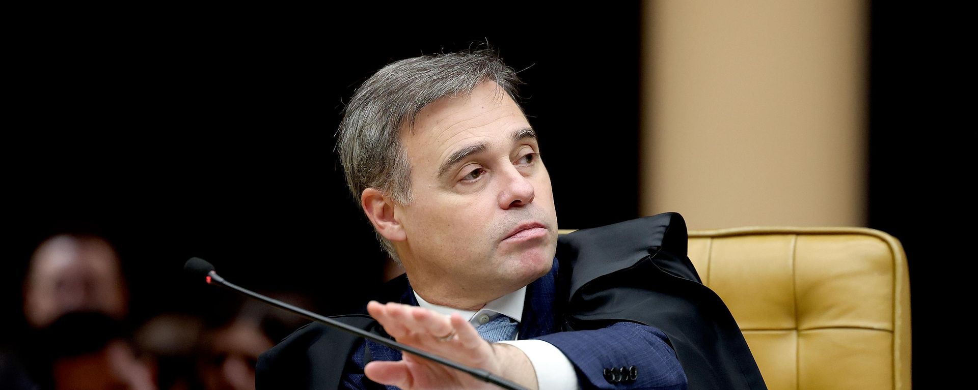 O ministro do Supremo Tribunal Federal (STF) André Mendonça durante sessão plenária da Corte, em 24 de junho de 2026 - Sputnik Brasil, 1920, 22.10.2026