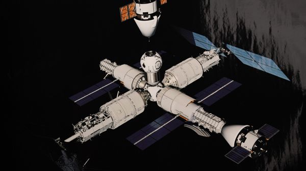Um modelo digital da Estação Orbital Russa, revelado na abertura da exposição Estação Orbital Russa: Arquitetura do Futuro no Museu Estatal de Arquitetura A.V. Shchusev, em Moscou - Sputnik Brasil