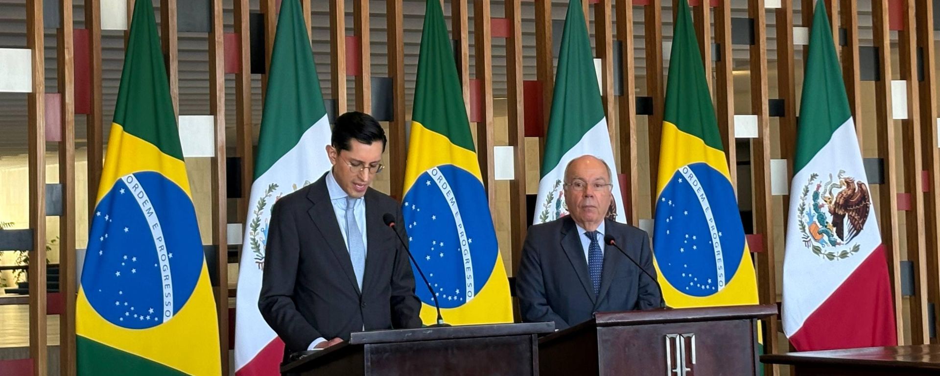 Vieira exalta acordo entre Petrobras e Pemex para integração energética - Sputnik Brasil, 1920, 06.08.2026