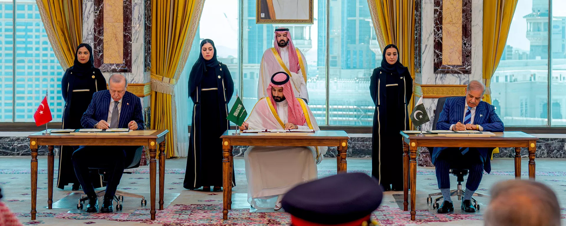 Turquia, Arábia Saudita e Paquistão assinam um acordo trilateral de defesa coletiva - Sputnik Brasil, 1920, 13.08.2026