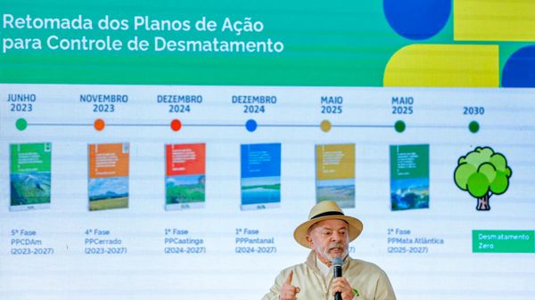 Presidente da República, Luiz Inácio Lula da Silva, durante visita ao Instituto Nacional de Pesquisas Espaciais (INPE), em São José dos Campos (SP) - Sputnik Brasil
