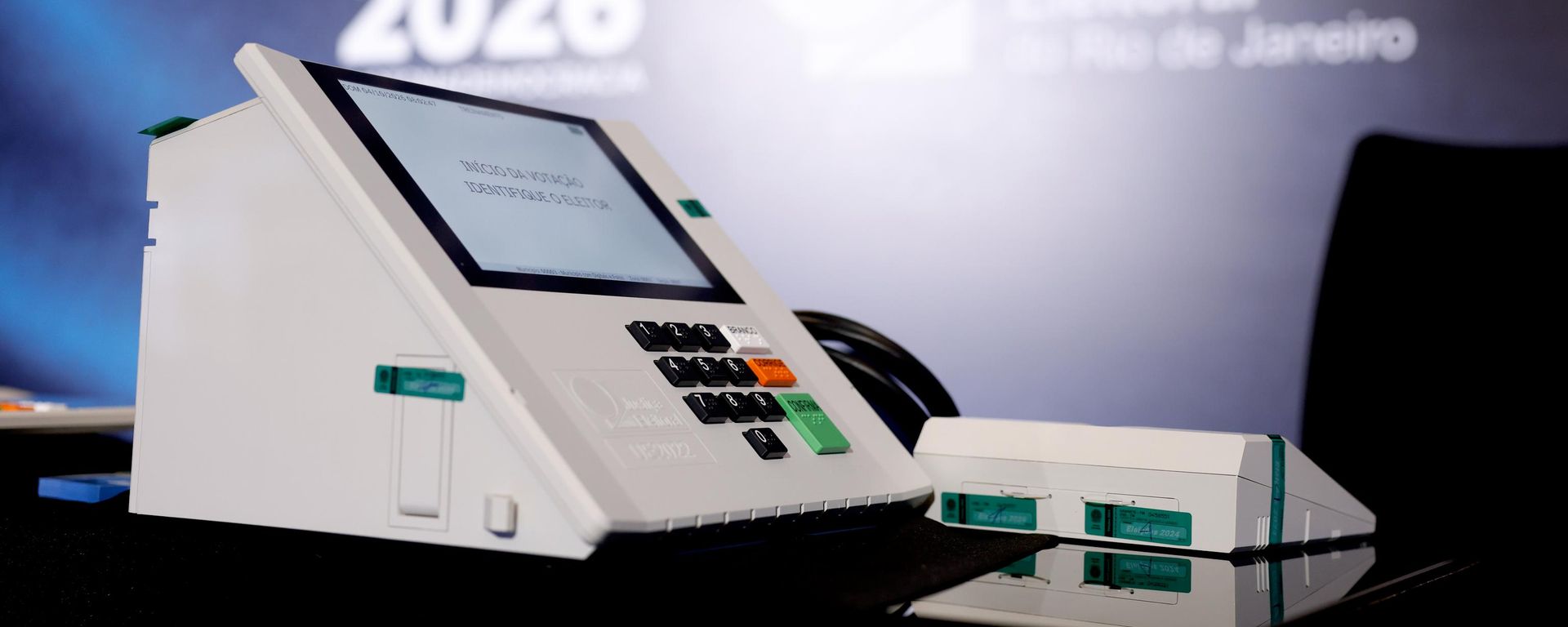 O Tribunal Regional Eleitoral do Rio de Janeiro (TRE-RJ) apresenta a estrutura e compartilha testes da urna eletrônica para as eleições de 2026. Rio de Janeiro, 3 de agosto de 2026 - Sputnik Brasil, 1920, 04.10.2026