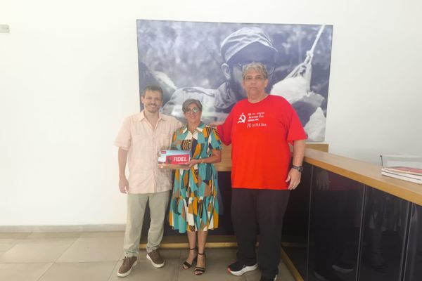 Brigada Carlos Marighella em Cuba em missão de solidariedade - Sputnik Brasil