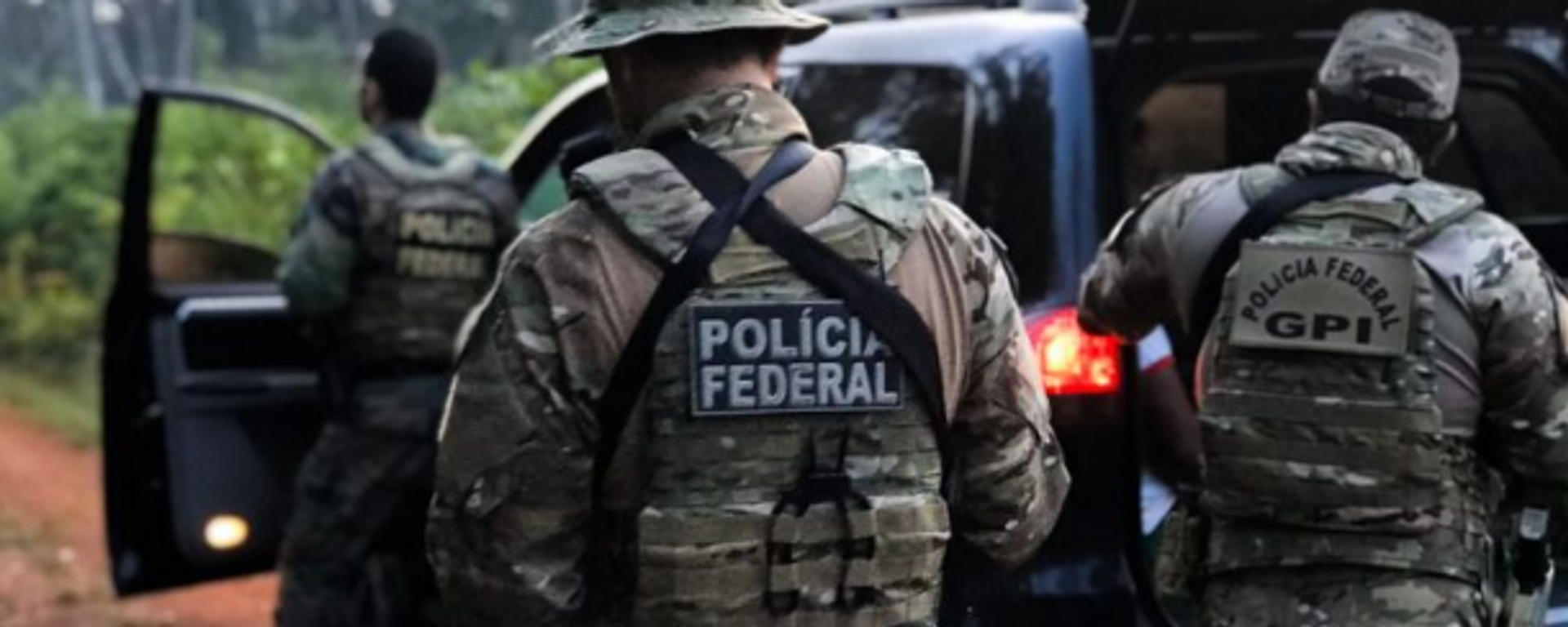 Policiais federais em operação no Brasil - Sputnik Brasil, 1920, 12.08.2026