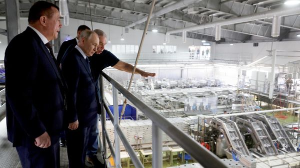 Viagem de trabalho do presidente Vladimir Putin à região de Sacalina - Sputnik Brasil