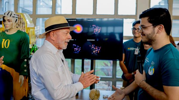Presidente da República, Luiz Inácio Lula da Silva, durante visita ao Parque Científico e Tecnológico Augusto Severo, na Zona Rural de Macaíba (RN) - Sputnik Brasil