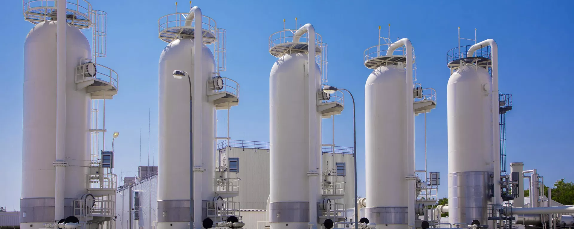 Baumgarten é o centro de distribuição de gás da Europa Central. O centro de distribuição de gás de Baumgarten está entre os três maiores centros de distribuição de gás da Europa servindo como uma plataforma internacional para o comércio de gás e, entre outras funções, gerencia o trânsito de gás russo - Sputnik Brasil, 1920, 29.09.2026