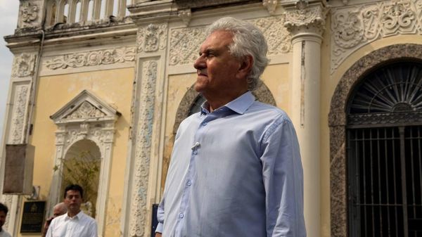 Candidato do PSD à Presidência da República, Ronaldo Caiado visita o santuário da Igreja da Penha, no Rio de Janeiro (RJ), em 26 de agosto de 2026 - Sputnik Brasil