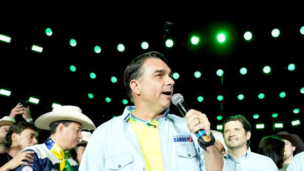 Flávio Bolsonaro na 71ª FEsta do Peão de Barretos, em São Paulo. Brasil, 22 de agosto de 2026 - Sputnik Brasil