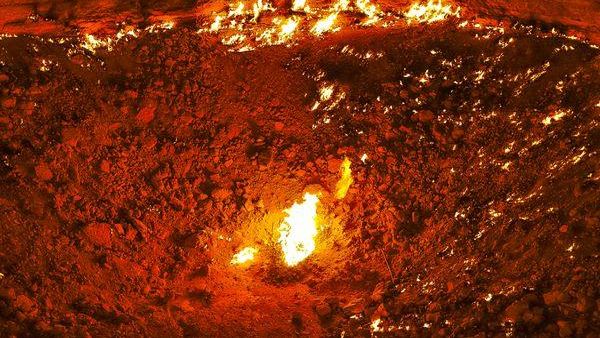 Erupção dum volcão - Sputnik Brasil