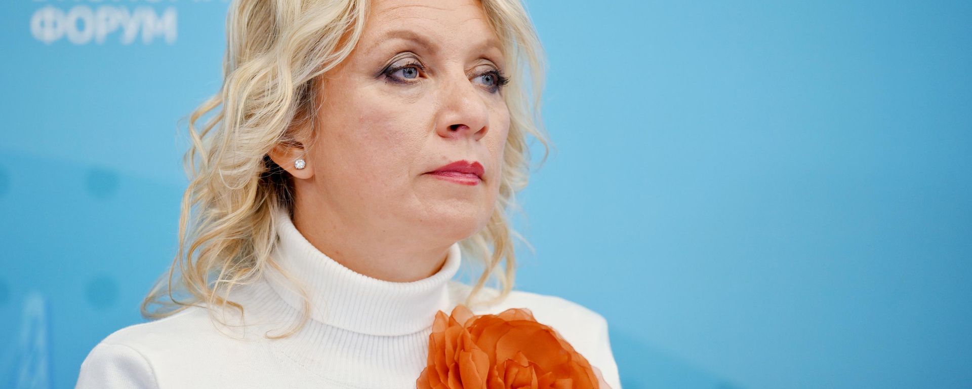 Maria Zakharova, representante oficial do Ministério das Relações Exteriores russo, no painel de discussão organizado pela Sputnik durante o Fórum Econômico do Oriente em Vladivostok. - Sputnik Brasil, 1920, 02.09.2026