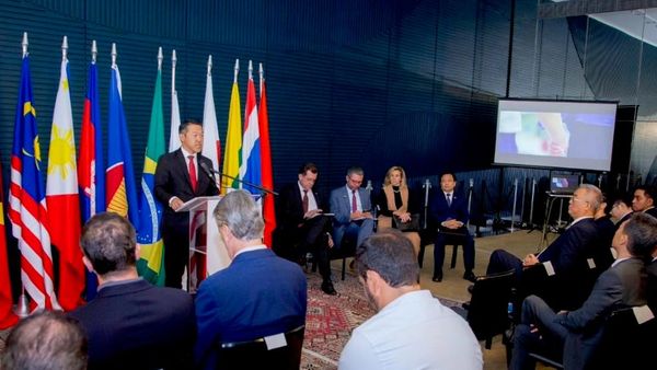 Alex Kawano, secretário executivo da Frente Parlamentar Mista Brasil-ASEAN - Sputnik Brasil