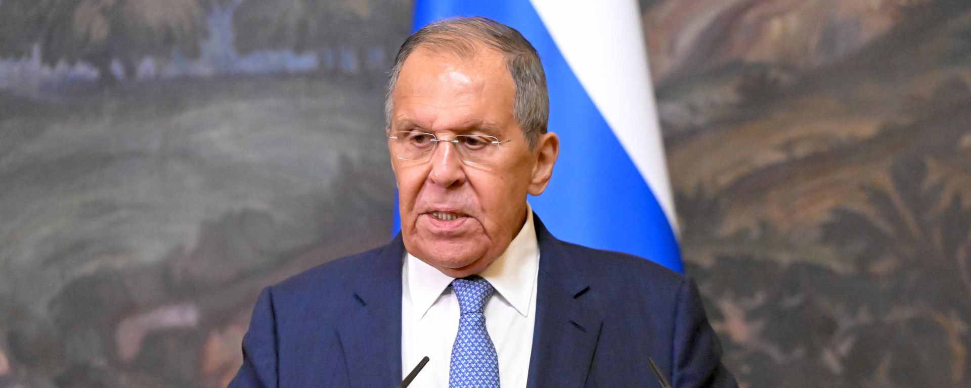 O ministro das Relações Exteriores da Rússia, Sergei Lavrov, durante pronunciamento, em 8 de setembro de 2026 - Sputnik Brasil, 1920, 08.09.2026