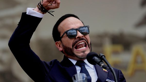 O presidente da Colômbia, Abelardo de la Espriella, durante evento oficial em Bogotá, em 26 de agosto de 2026 - Sputnik Brasil