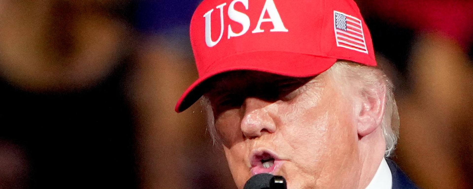 O presidente dos Estados Unidos, Donald Trump, durante comício na Carolina do Norte, em 16 de setembro de 2026 - Sputnik Brasil, 1920, 16.09.2026