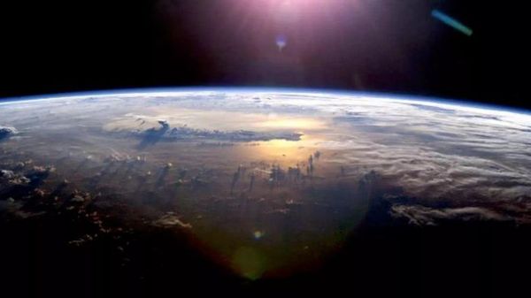⬛ Estudo aponta que a Terra muda de forma com aceleração causada pelo derretimento de gelo - Sputnik Brasil