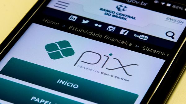 Pix é o pagamento instantâneo brasileiro - Sputnik Brasil