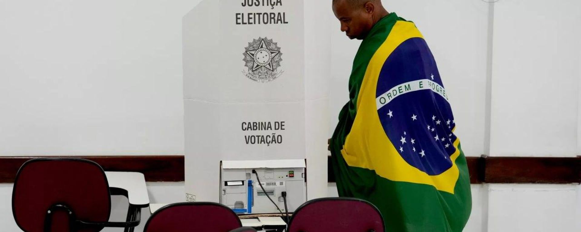 Brasil não abandonará cooperação com Rússia após as eleições, diz analista - Sputnik Brasil, 1920, 05.10.2026