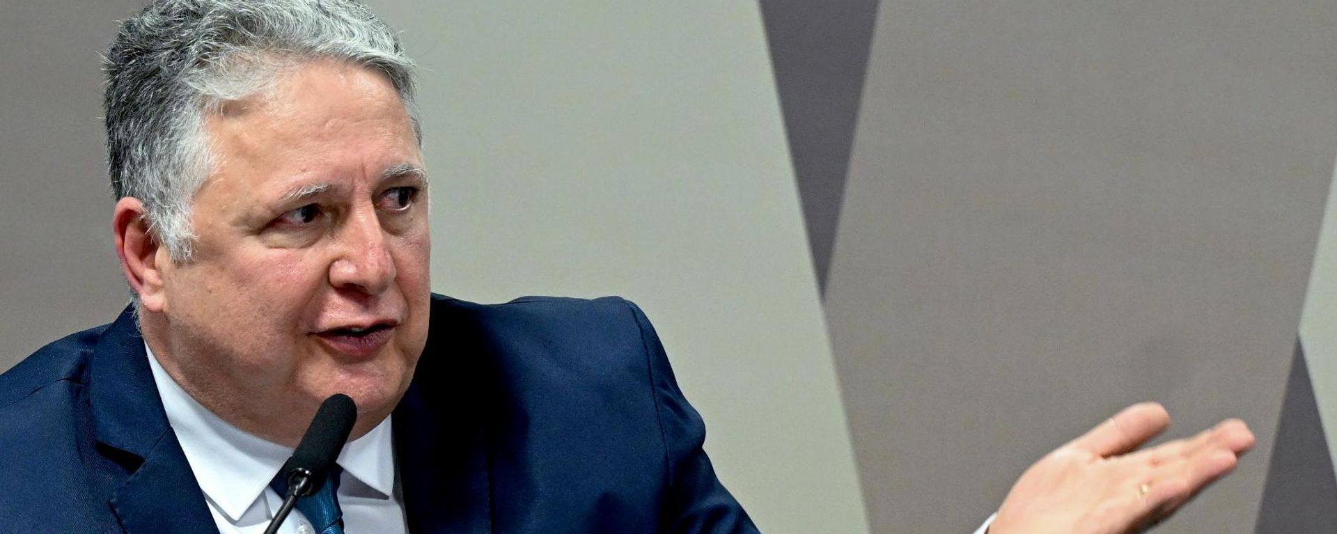 Anthony Garotinho durante oitiva na CPI do Crime Organizado, em 15 de dezembro de 2025 - Sputnik Brasil, 1920, 05.10.2026