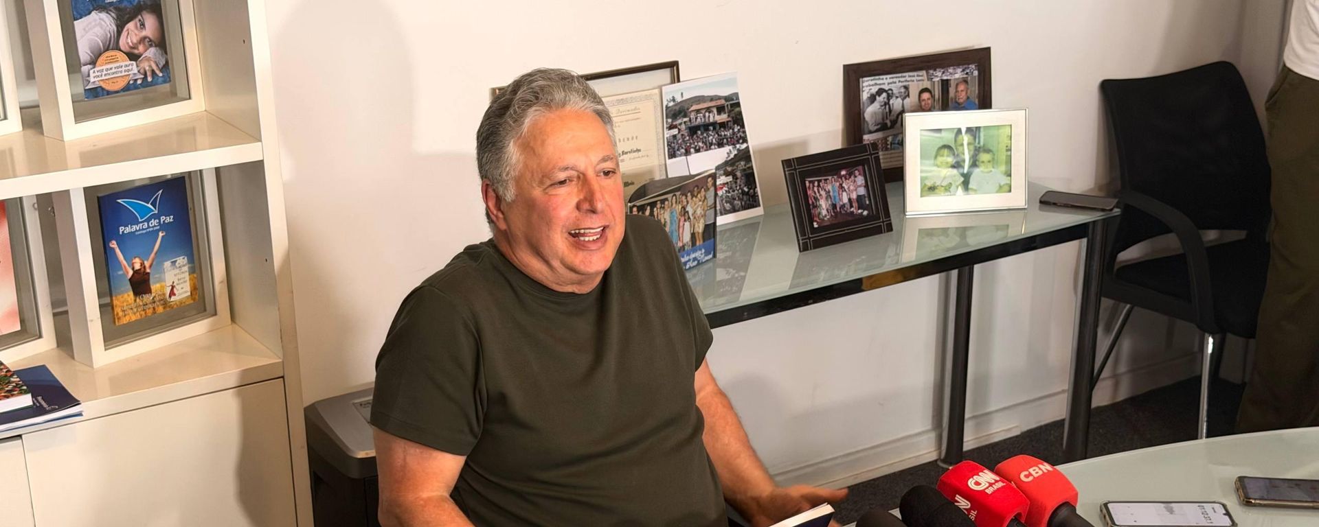Anthony Garotinho (Republicanos), candidato a governador no Rio de Janeiro, durante coletiva de imprensa. Rio de Janeiro, 7 de outubro de 2026 - Sputnik Brasil, 1920, 07.10.2026
