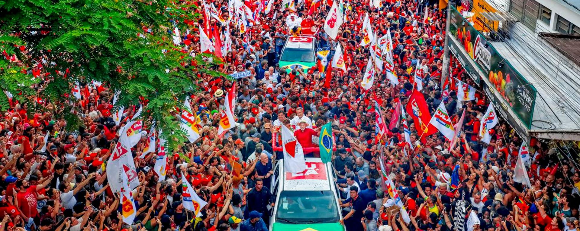 O presidente Luiz Inácio Lula da Silva durante ato de campanha em Juiz de Fora (MG), em 16 de outubro de 2026 - Sputnik Brasil, 1920, 16.10.2026