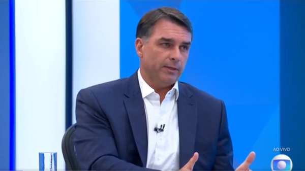 Flávio Bolsonaro durante sabatina na TV Globo. - Sputnik Brasil