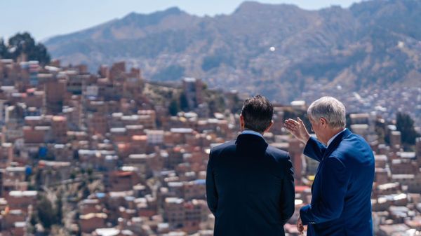 Rodrigo Paz eJosé Antonio Kast, presidentes de Bolivia e Chile, respectivamente - Sputnik Brasil