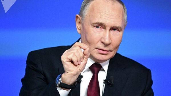 Líderes europeus mostram fraqueza ao acusar Rússia por protestos na Europa, diz Putin - Sputnik Brasil