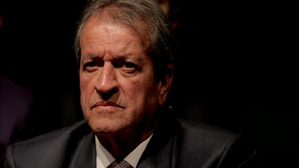 O presidente nacional do Partido Liberal (PL), Valdemar Costa Neto, fala com a imprensa no Centro de Eventos e Convenções Brasil 21, em Brasília, 23 de novembro de 2022 - Sputnik Brasil